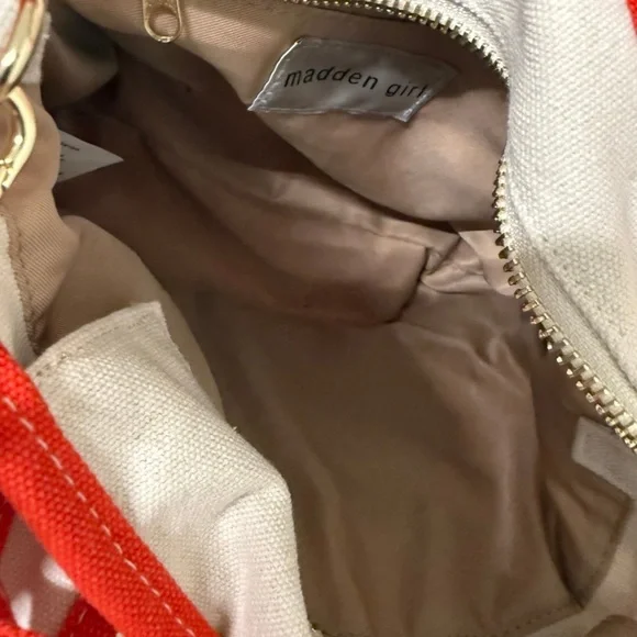 Madden Girl Red Chili Purse - Picture 5 of 5